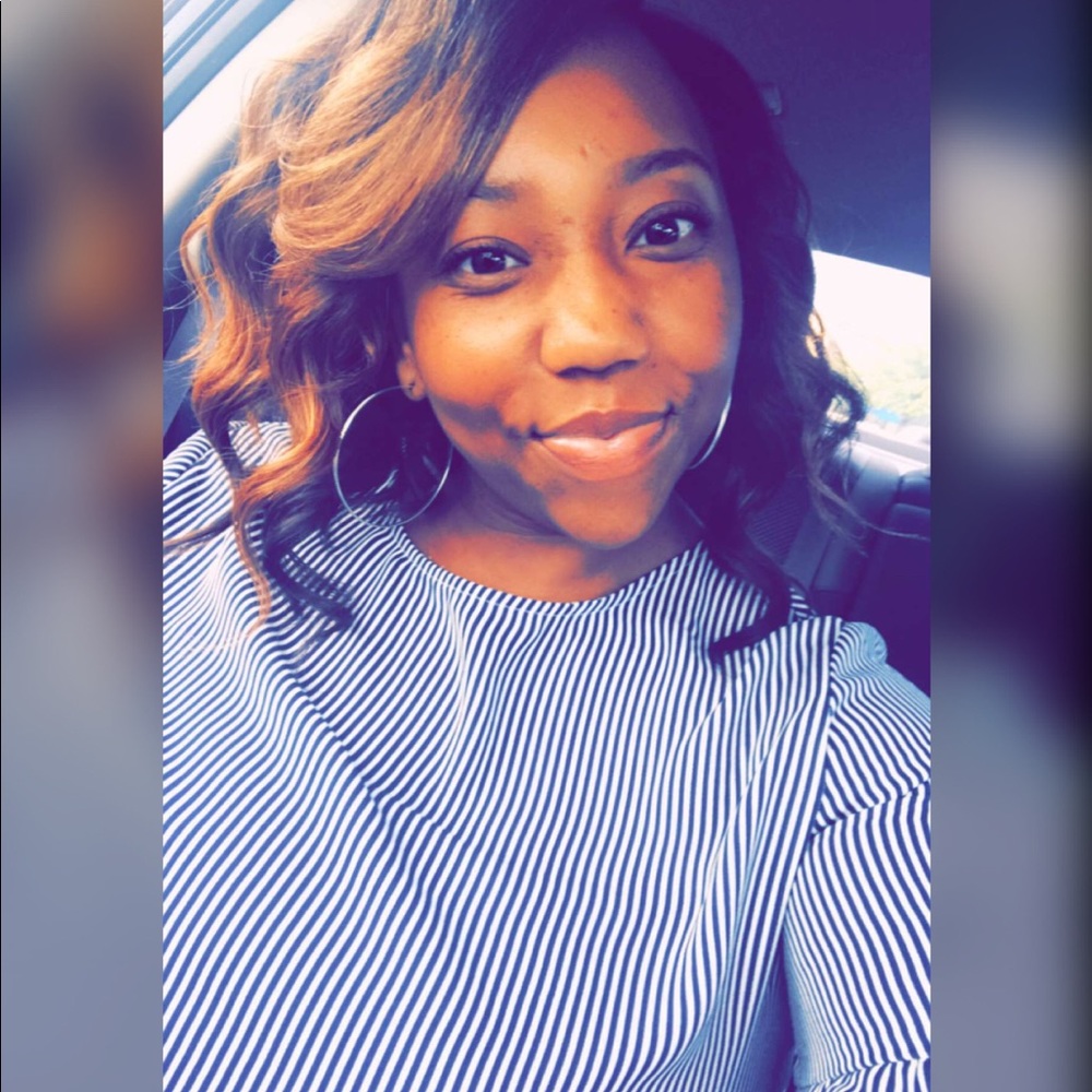 Meet your Posher, Kevoyia